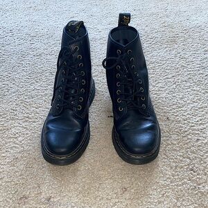 doc martens size:7